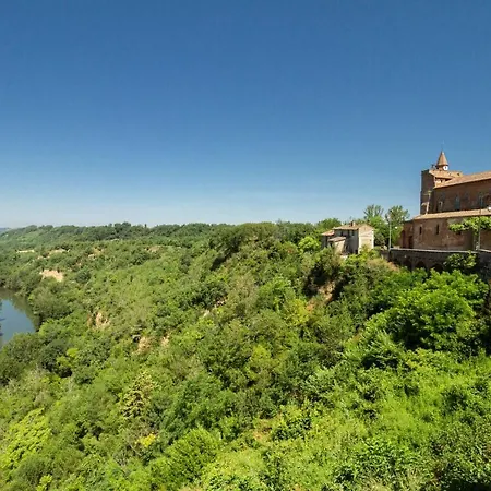 Du Couvent, Vue Chateau Bed & Breakfast