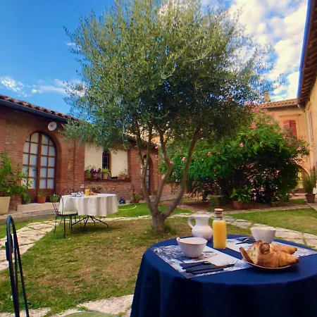 Du Couvent, Vue Chateau