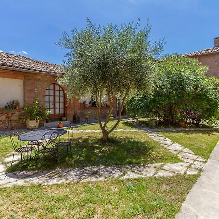 Du Couvent, Vue Château 3* Giroussens