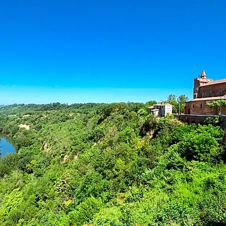 Panzió Du Couvent, Vue Chateau